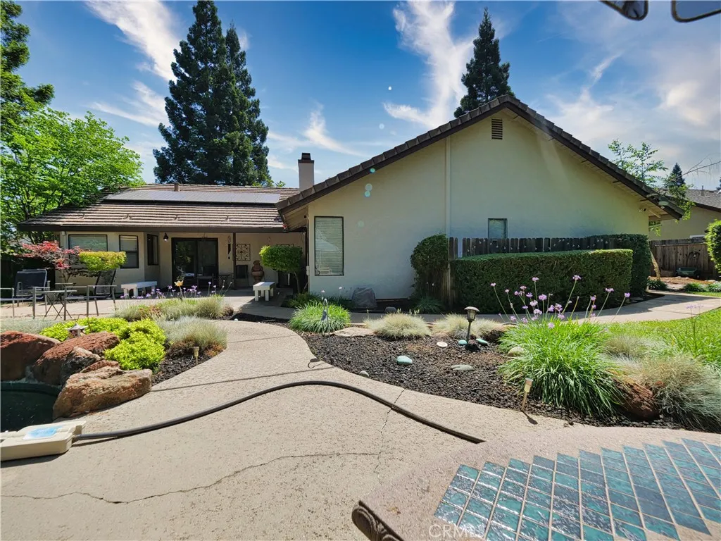 main property photo 50