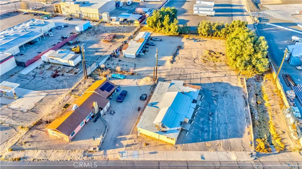 main property photo 10
