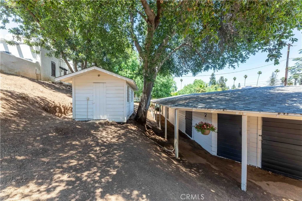 main property photo 62