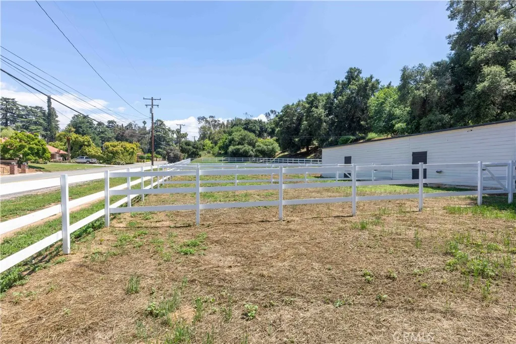 main property photo 68