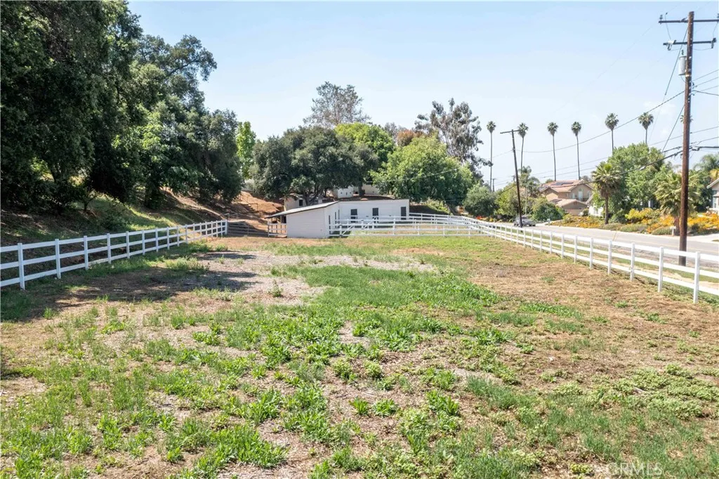 main property photo 70
