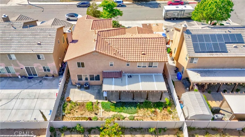 main property photo 8