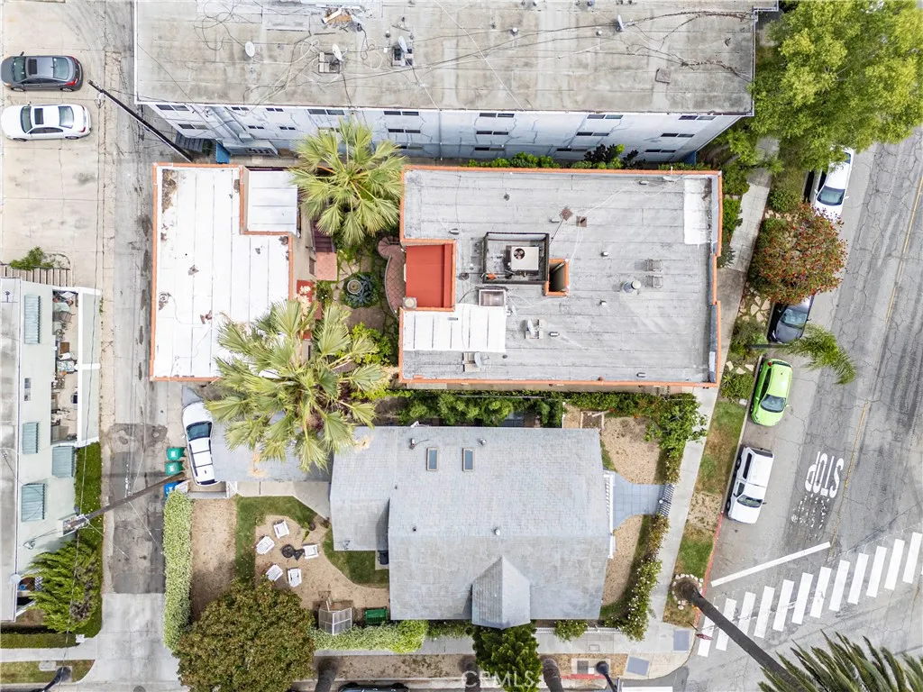 main property photo 43