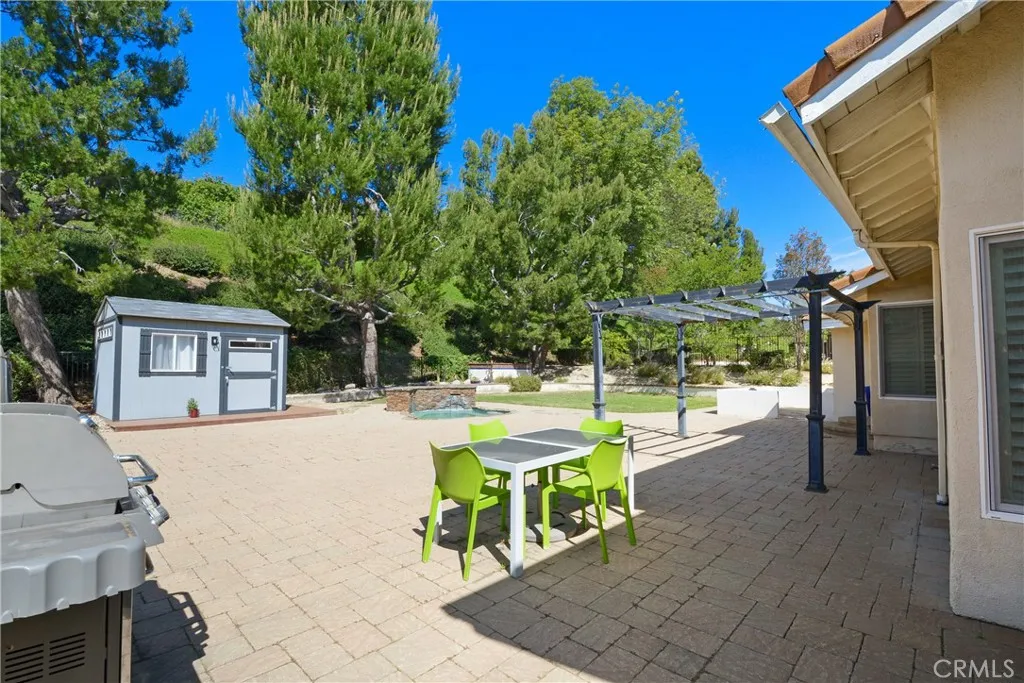 main property photo 31