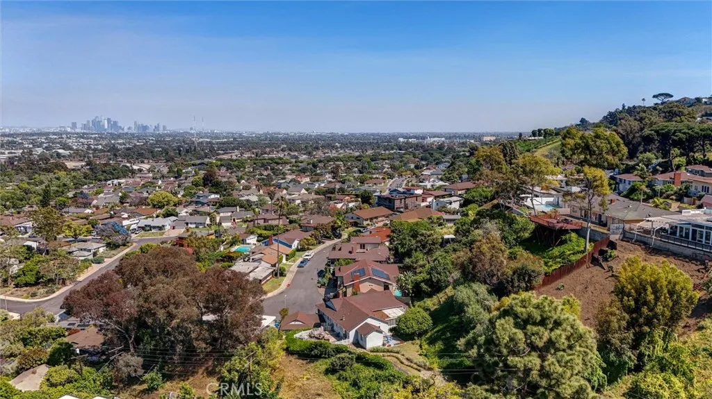 main property photo 73