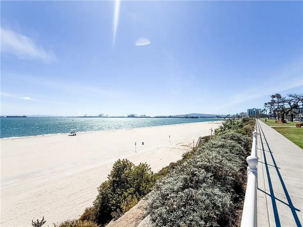 main property photo 66