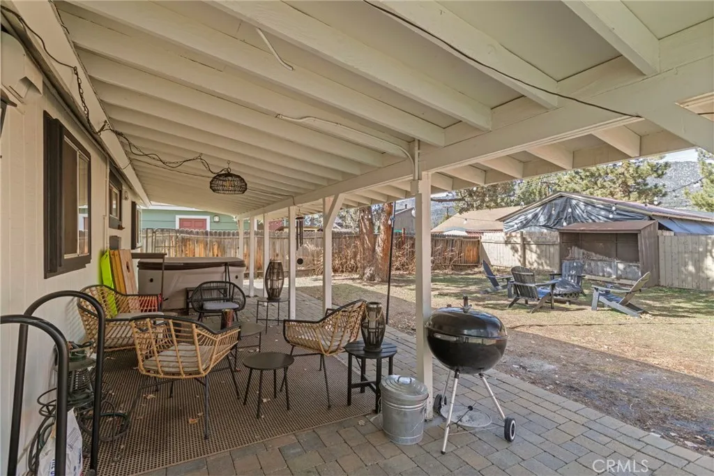 main property photo 17