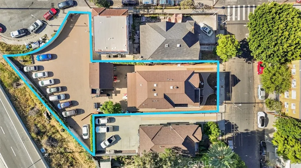 main property photo 7