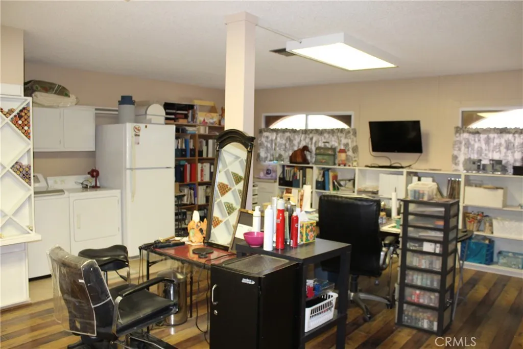 main property photo 43