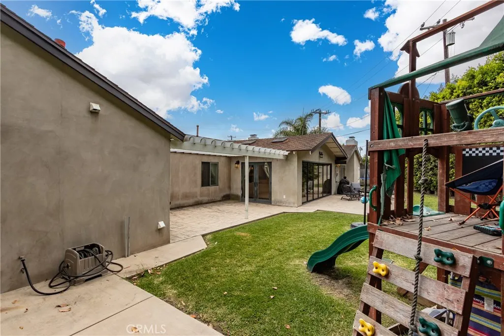 main property photo 59