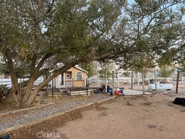 main property photo 29