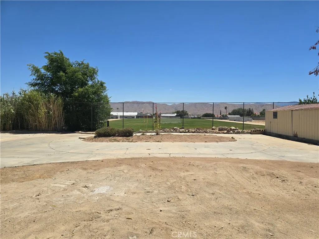 main property photo 4