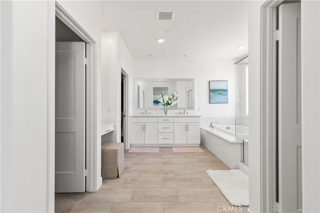 main property photo 68