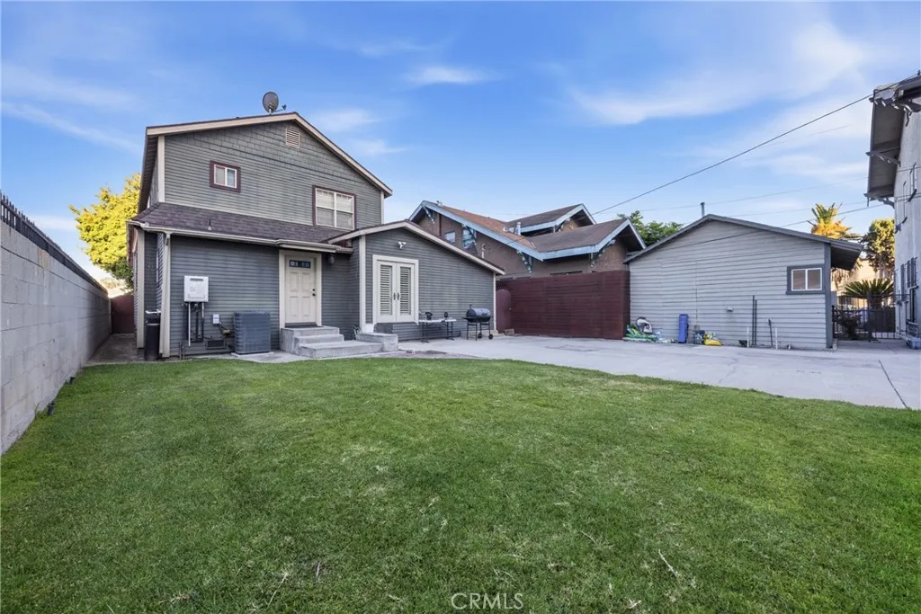 main property photo 27