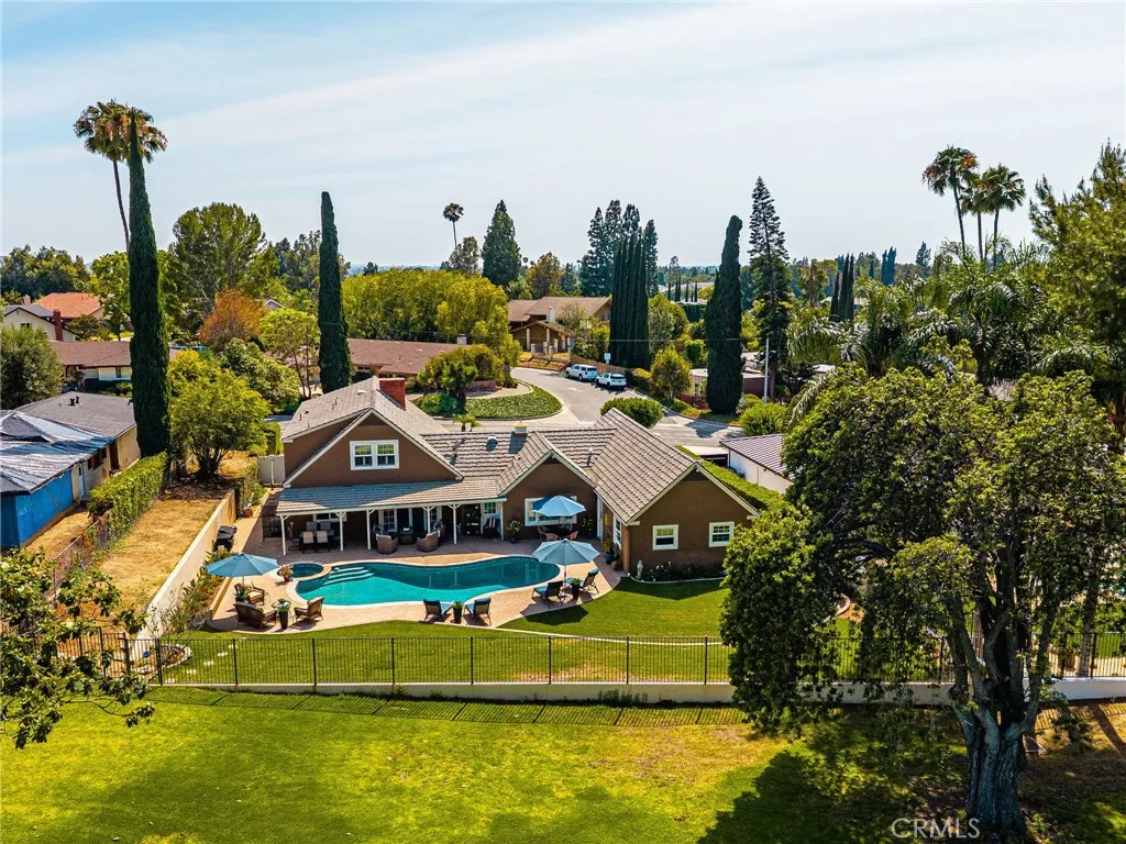main property photo 54