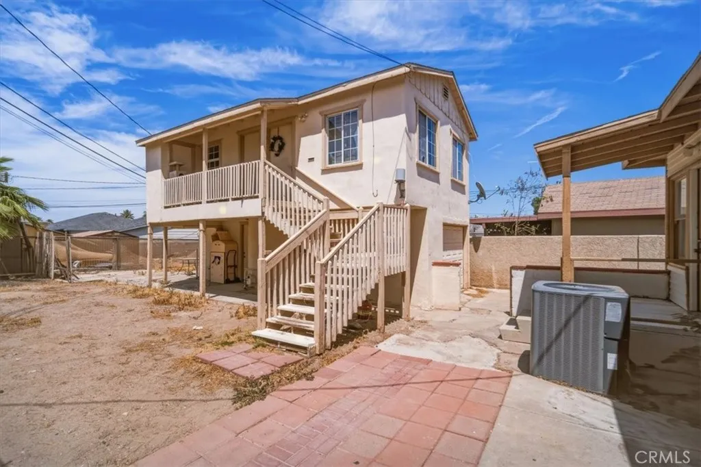 main property photo 34