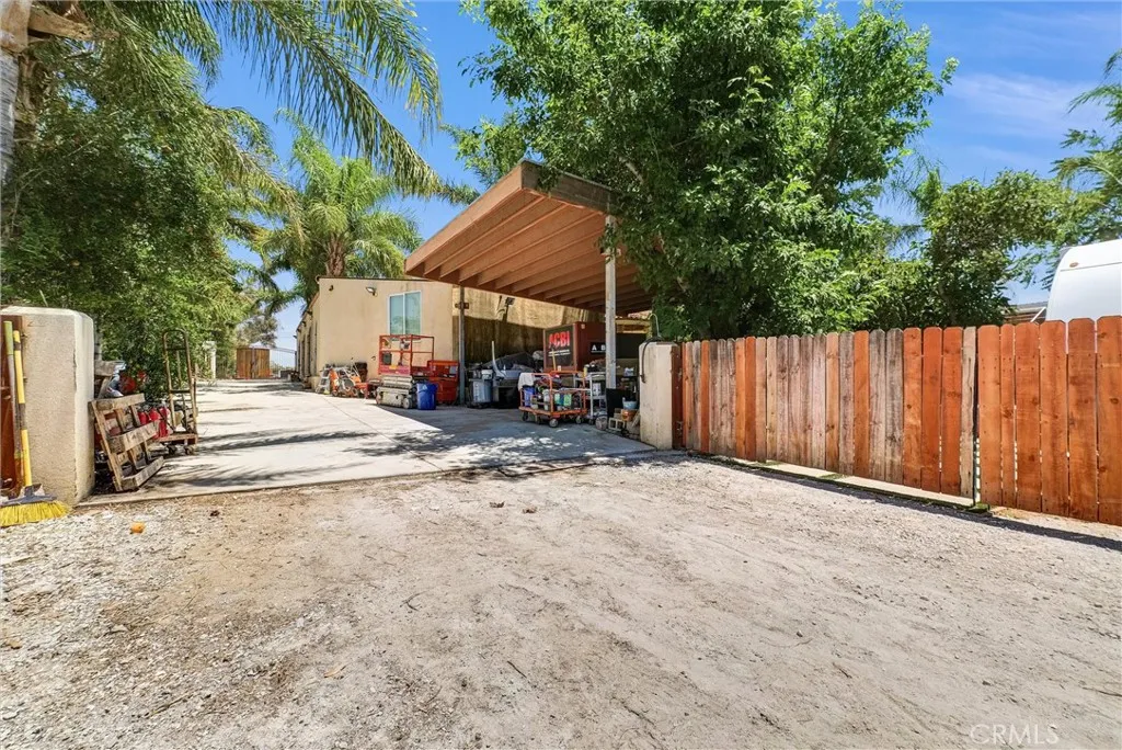 main property photo 61