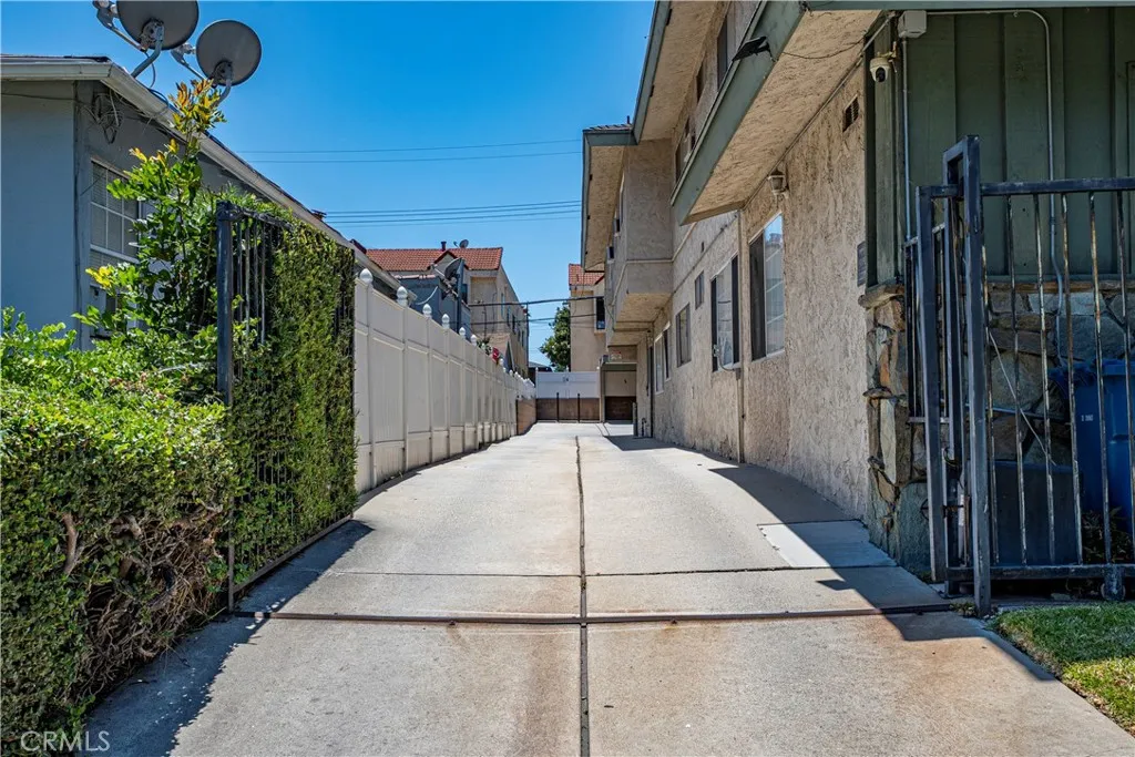 main property photo 57