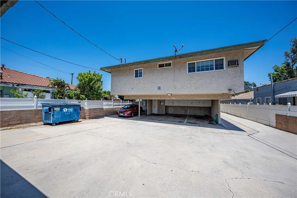 main property photo 60