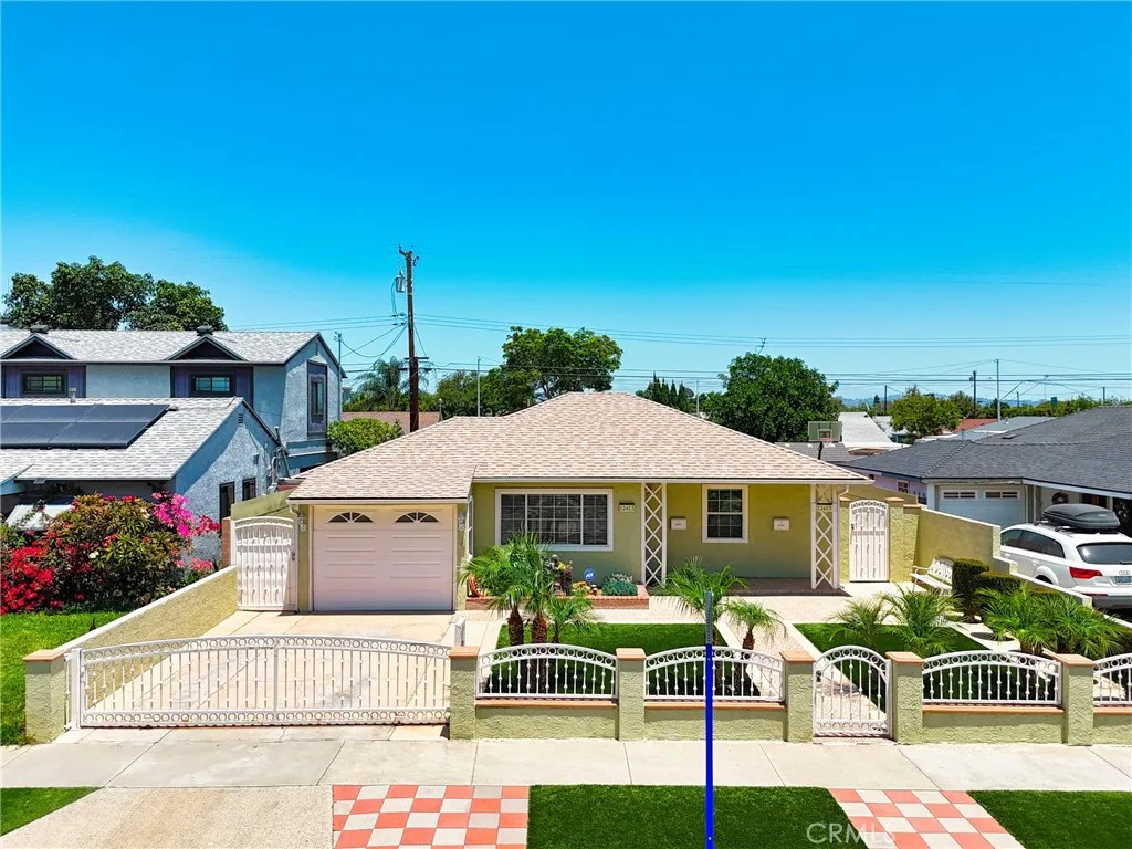 main property photo 60