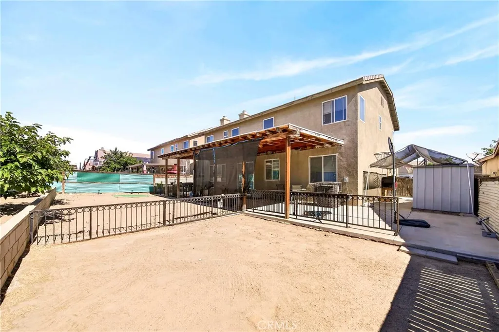 main property photo 21