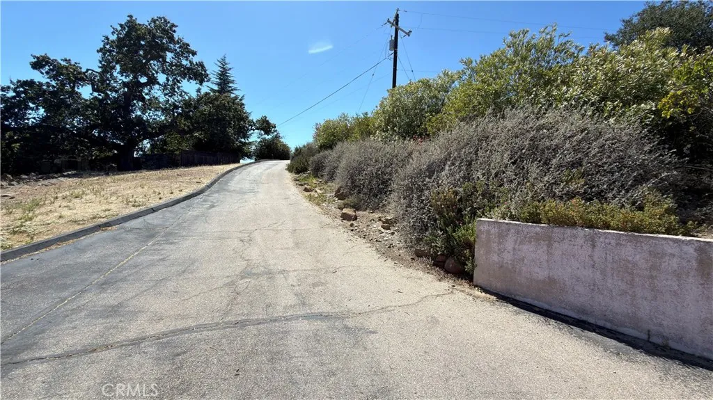 main property photo 10