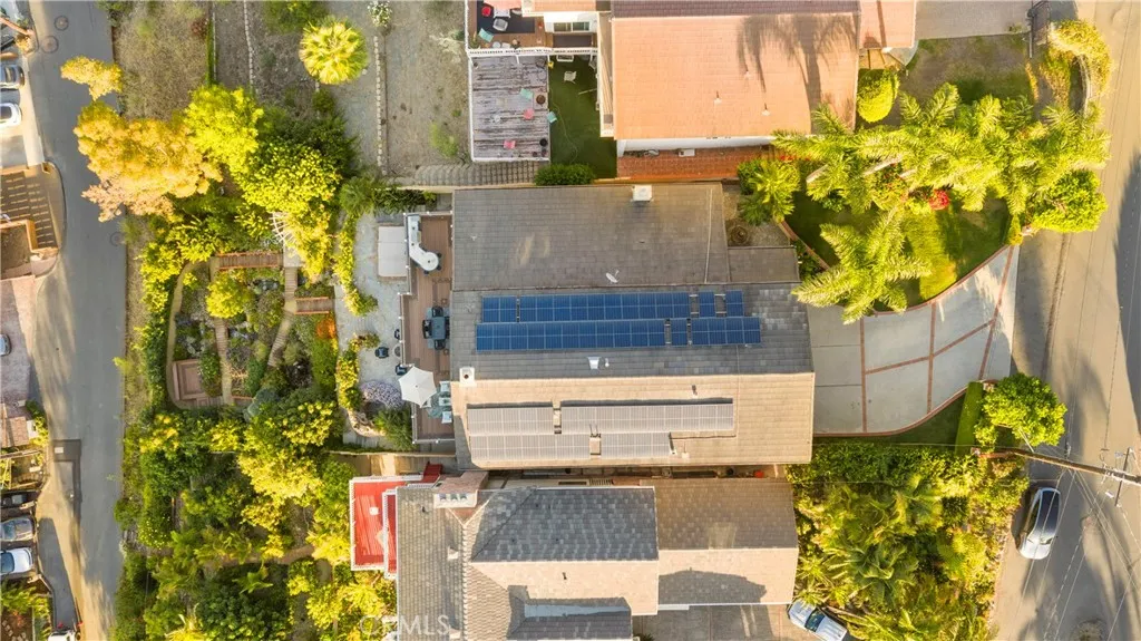 main property photo 64