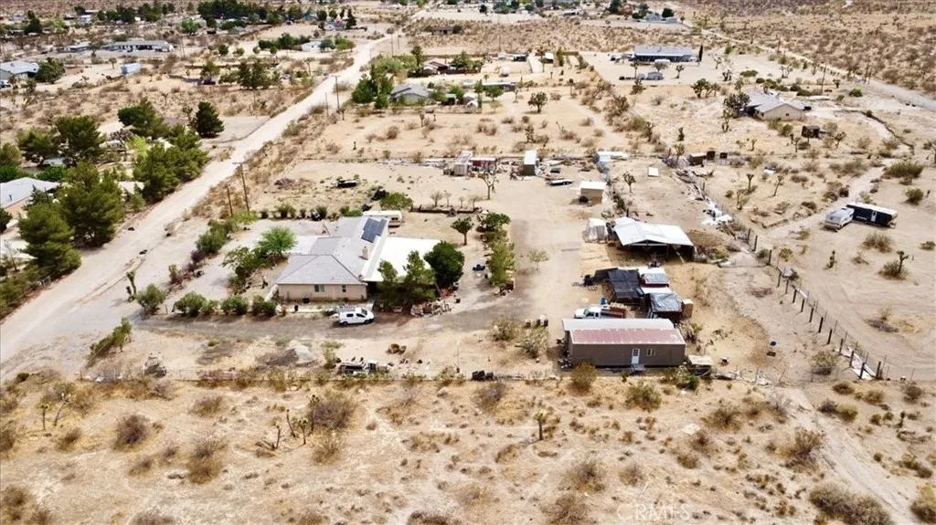 main property photo 27