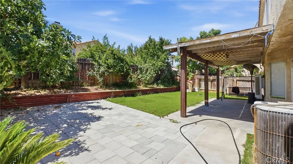 main property photo 31