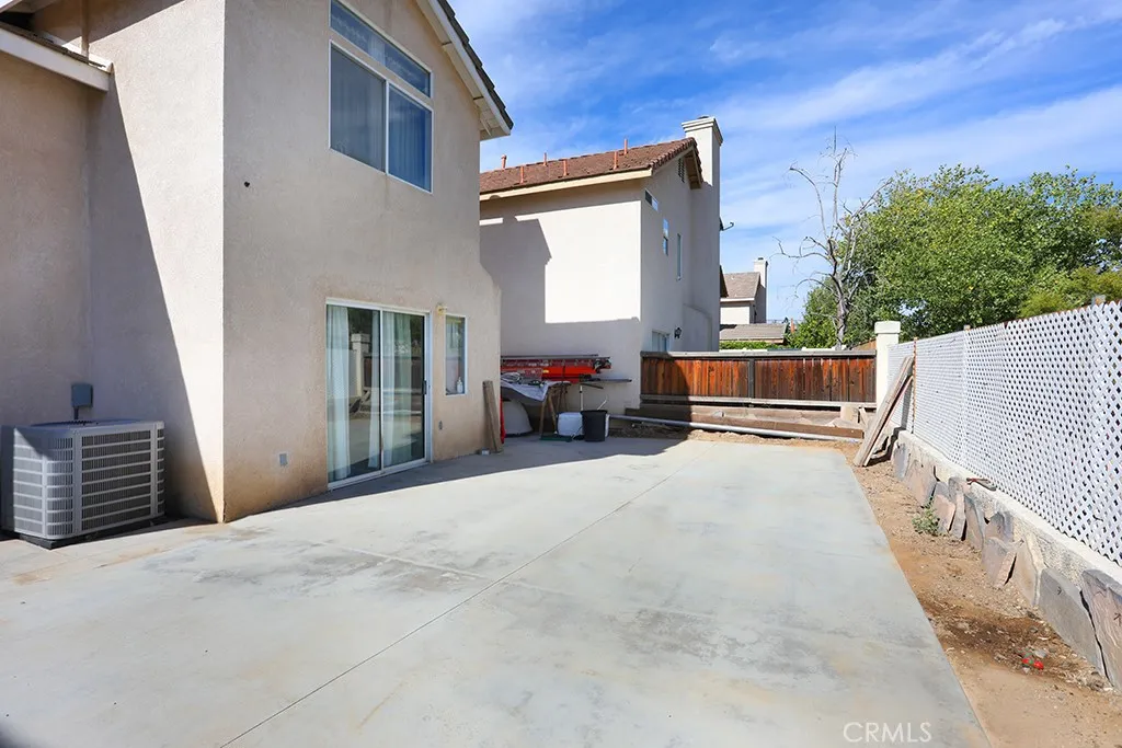 main property photo 30