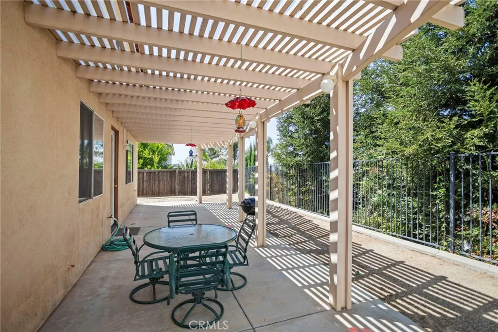 main property photo 27