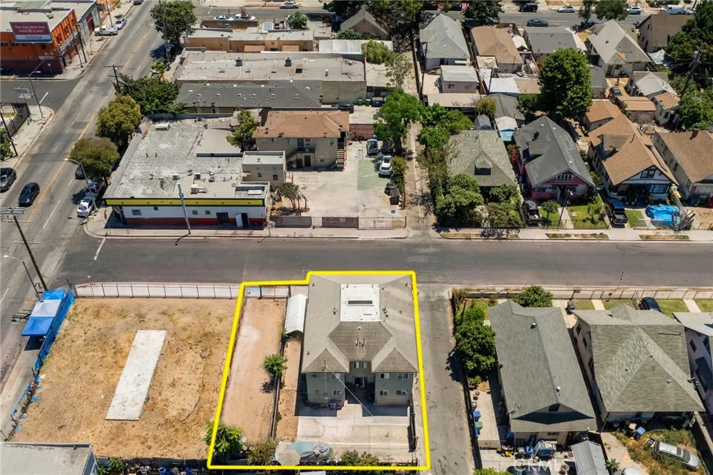 main property photo 7
