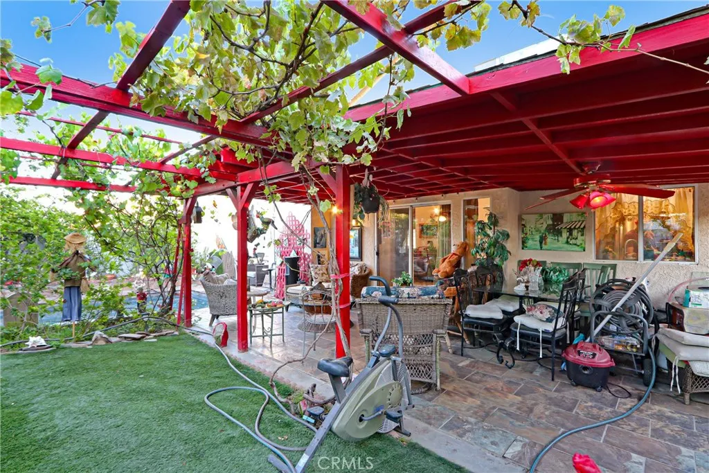 main property photo 27