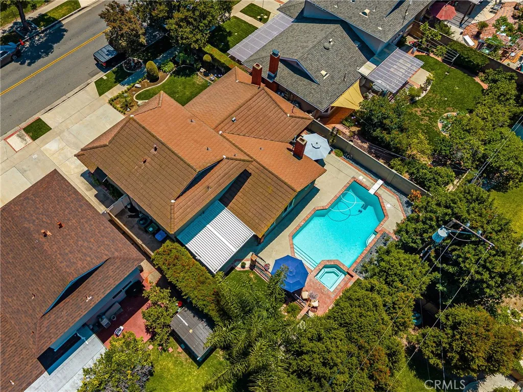 main property photo 51