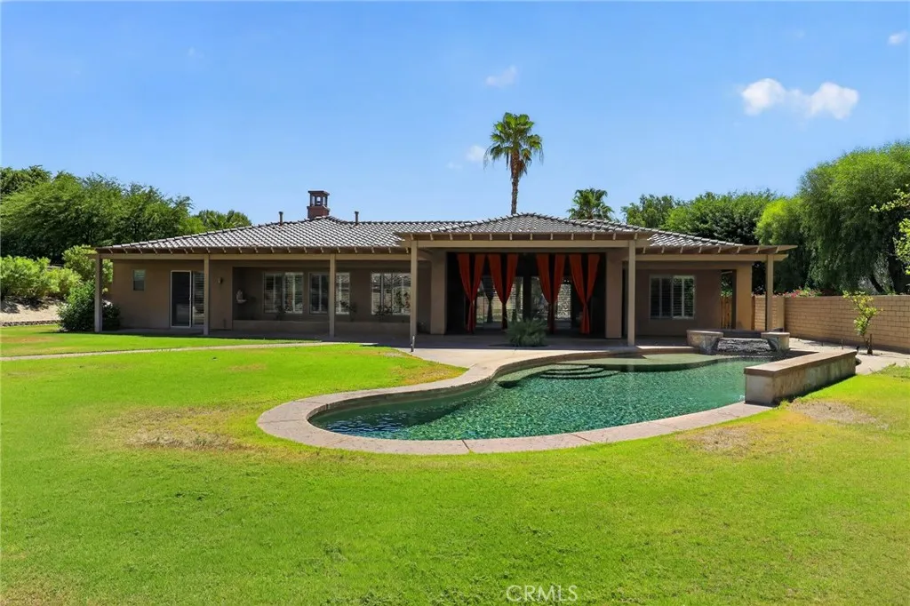 main property photo 24