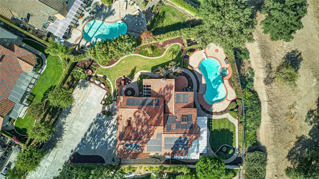 main property photo 58
