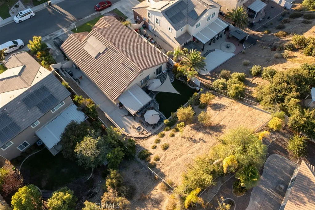 main property photo 38