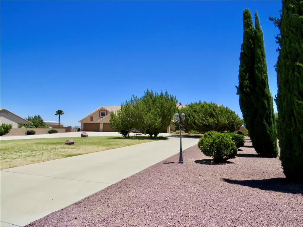 main property photo 60