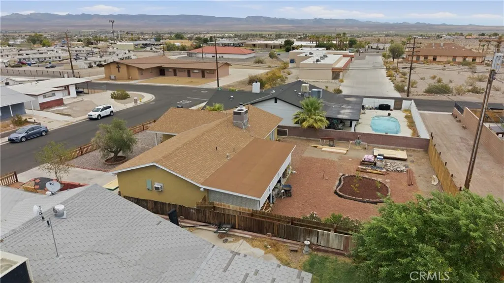 main property photo 50