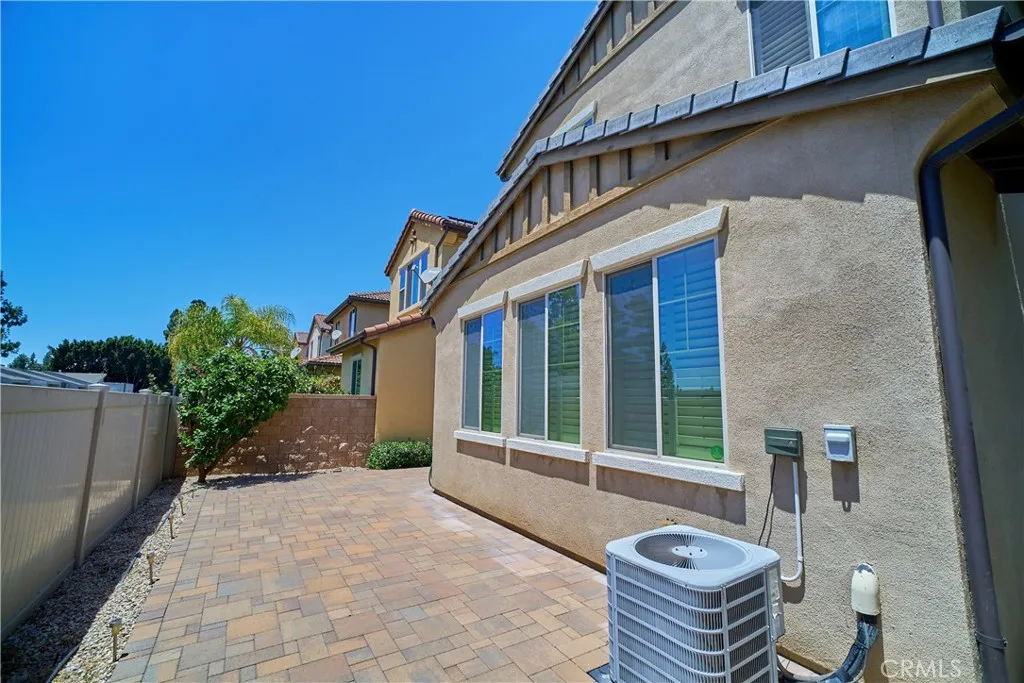 main property photo 50