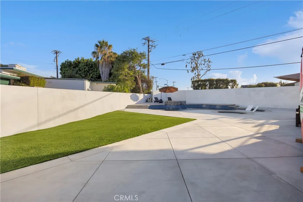 main property photo 53