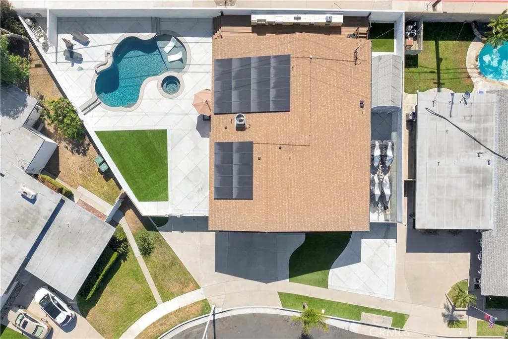 main property photo 60