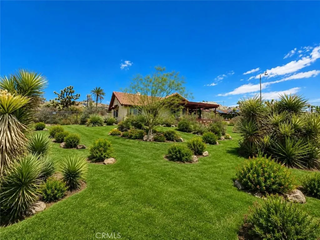 main property photo 3