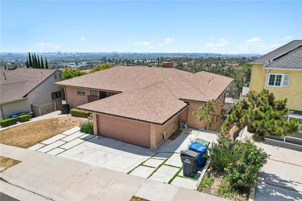 main property photo 58