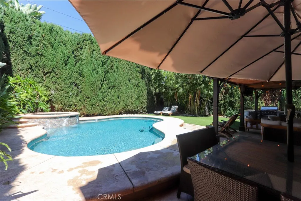 main property photo 54