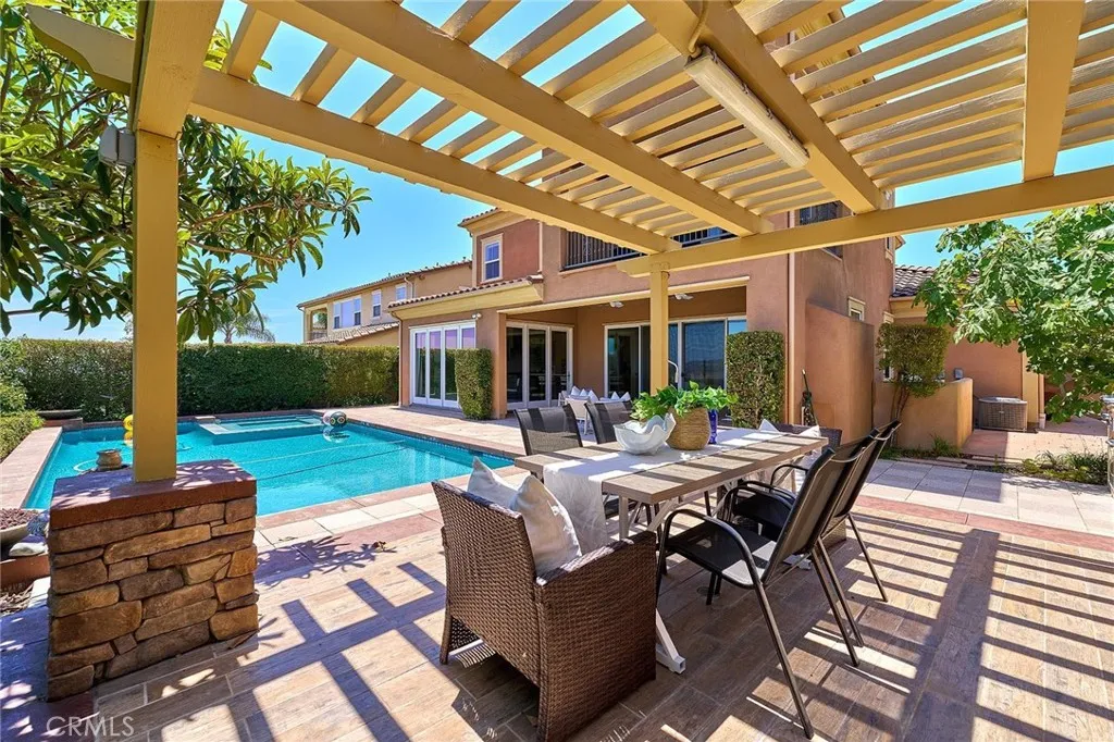 main property photo 50