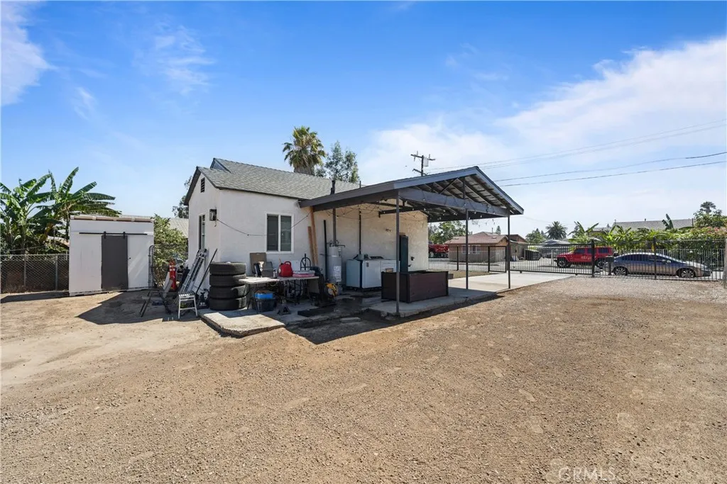main property photo 16