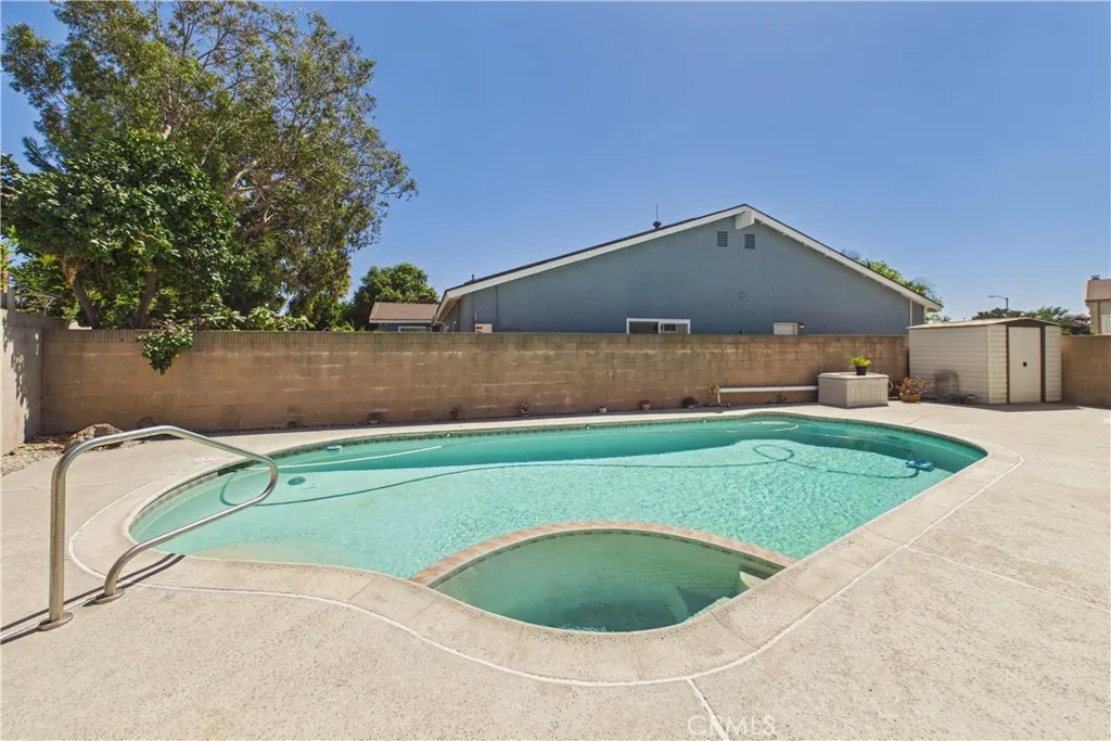 main property photo 65