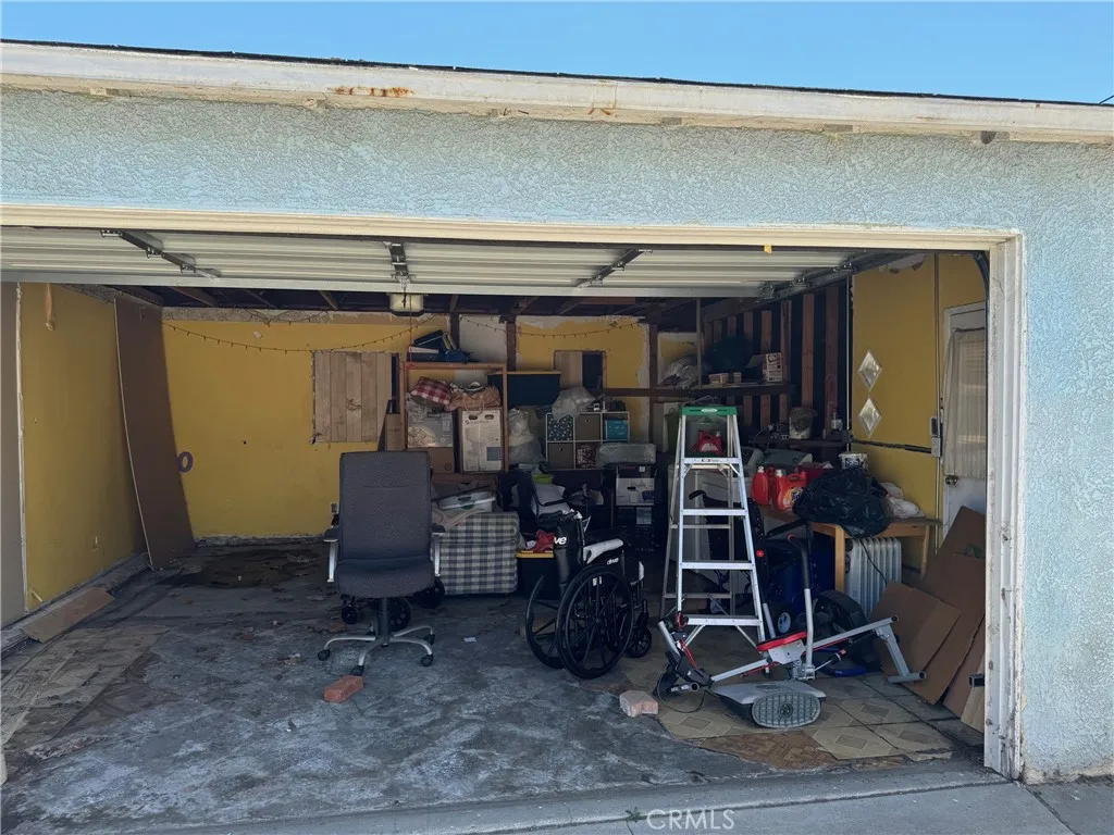 main property photo 13