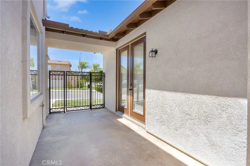 main property photo 45